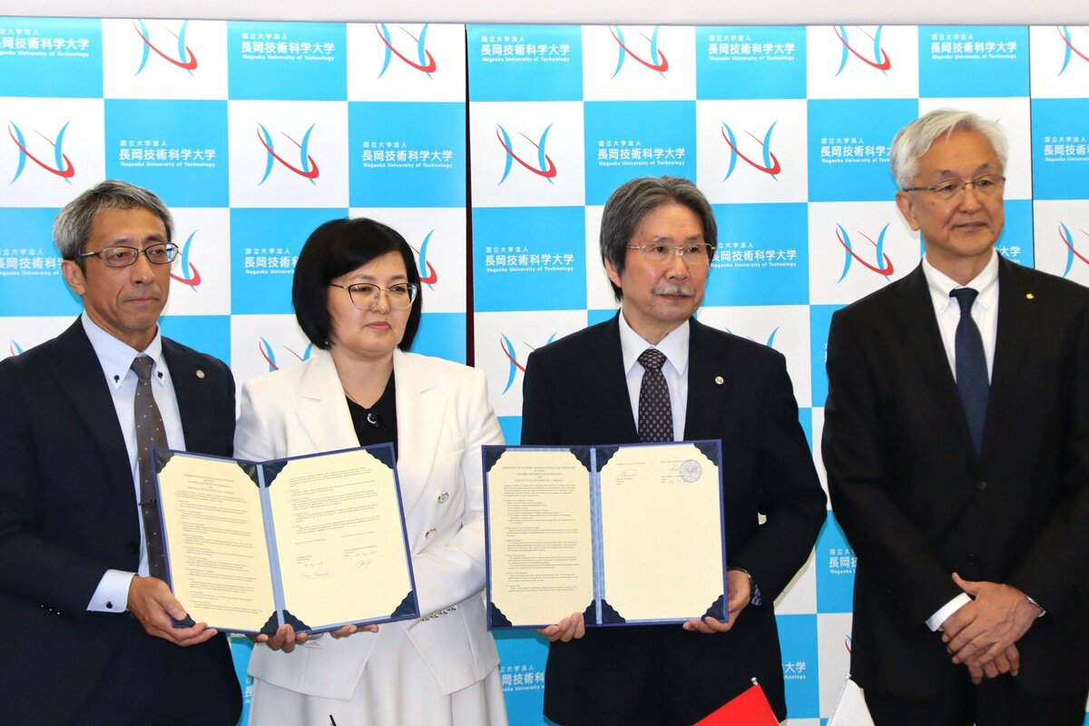 超貴重 長岡文雄著『子どもをとらえる構え』奈良女子大学附属小 社会科の初志 子どもをとらえる構え | 長岡 文雄 |本 | 通販 | Amazon