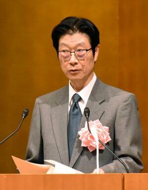 全国証券大会であいさつする日銀の内田真一副総裁=2日午後、東京都千代田区
