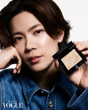 ジバンシイ ビューティー新キャンペーンに登場するNumber_i・神宮寺勇太