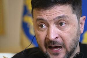 19日、ウクライナの首都キーウで共同通信との単独会見に応じるゼレンスキー大統領(共同)