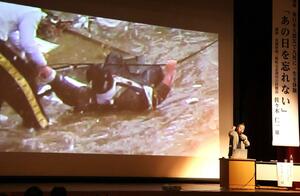 東日本大震災の教訓を語った佐々木仁一さん＝上越市板倉区百間町