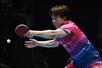 　男子準決勝の台湾戦でプレーする松島輝空＝ロンドン（共同）