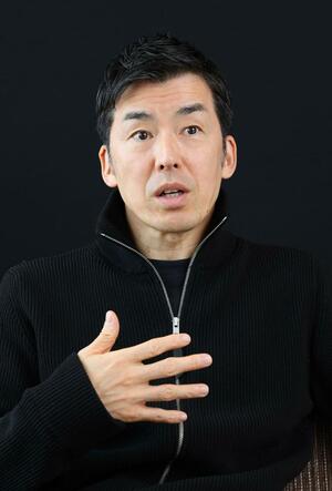 
ノイズム芸術総監督を退任する意向を表明した金森穣さん
