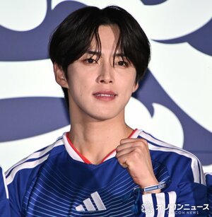 元気すぎて坪井慶介をびっくりさせたJI BLUE・河野純喜 (C)ORICON NewS inc.