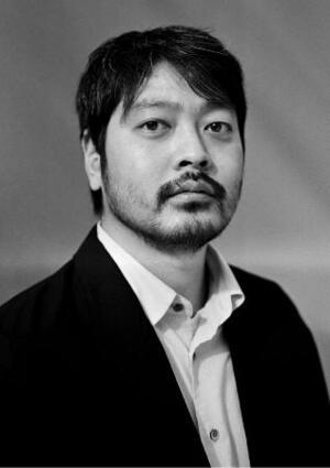 大月壮士さん(LVMHヤングファッションデザイナー賞提供)