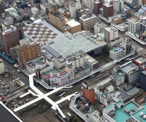 アオーレ長岡周辺=長岡市