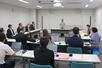 来年３月に計画されている綾子舞のパリ公演に向け発足した実行委員会＝柏崎市役所