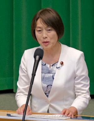 共産党の第6回中央委員会総会で発言する田村委員長=3日午前、東京都渋谷区の党本部