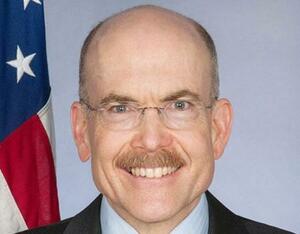 　元駐日米首席公使のジェームズ・ズムワルトさん（米国笹川平和財団提供）