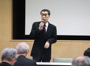 服役中の経験を語る山本譲司さん＝上越市頸城区