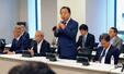 立憲民主党の常任幹事会で発言する野田代表=14日午後、国会