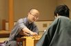 2020年の第45期棋王戦第3局の終局後の様子=2020年3月1日、新潟市中央区