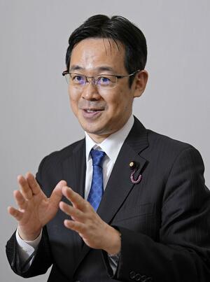 漫画家の赤松健参院議員