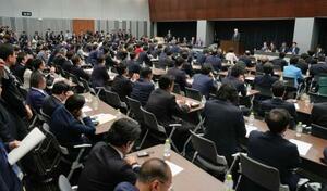 自民党の有志議員が発足させた議員連盟「国力研究会」の初会合=21日午後、国会