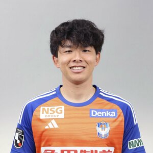 MF藤原奏哉(C)アルビレックス新潟