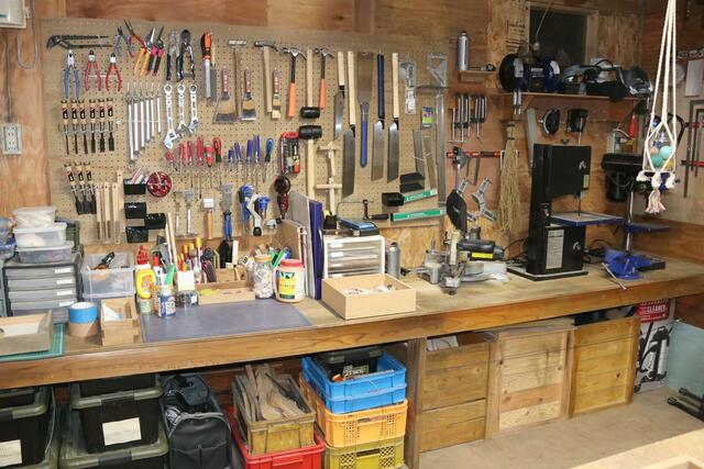 「DIY部」の部室の室内=三条市上保内