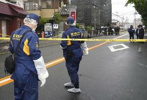 　高校生が男にハンマーで殴られた現場付近＝４月２９日午後、東京都福生市