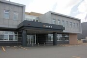 308円相当の菓子盗んだ疑いで新潟市の公務員の男逮捕、燕署…容疑を否認