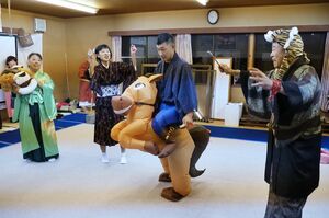 本番に向け稽古に熱が入る「かわにし夢きゃらばん」=十日町市中屋敷