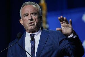 ロバート・ケネディ・ジュニア米厚生長官=4月(AP=共同)