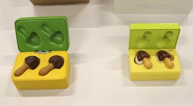 明治「きのこの山」偽物に断固ノー！名前も形状も商標登録、模倣品の