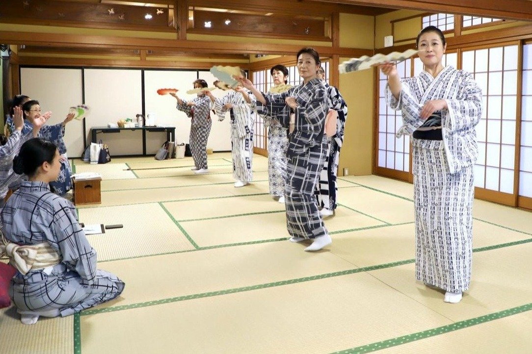 流派超えて日本舞踊の雅を表現 「日本舞踊キャラバン新潟公演」10月12