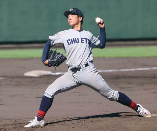 新潟南－中越　中越の雨木天空。８回コールド勝ち。完投で１失点＝９月１６日、長岡市悠久山球場