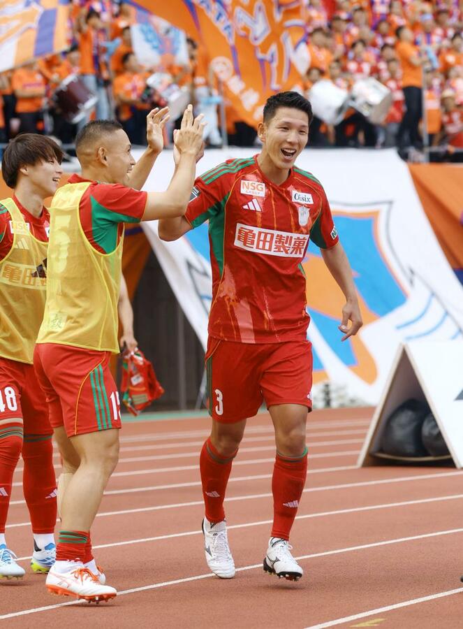 アルビレックス新潟］破竹のホーム7連勝！最終節で愛媛に2－1 西A組2
