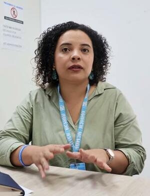 　コロンビア・ククタで取材に応じるＵＮＨＣＲククタ事務所のユリ・ゲレロ代表＝１月（共同）