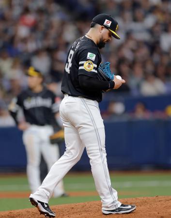 ソフトバンク、救援陣の不安露呈 小久保監督「やってもらうしか