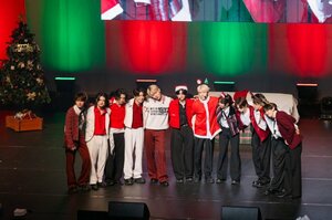 INI『“THEWINTER MAGIC” PREMIUM SHOWCASE』より（C）LAPONE ENTERTAINMENT