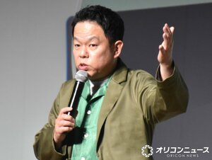 報道陣にウケず泣き落としも失敗したダイアン・津田篤宏 （C）ORICON NewS inc.