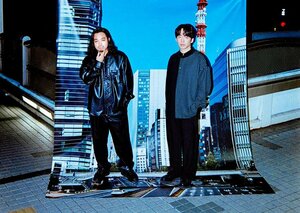 Creepy NutsのR-指定さん(左)とDJ松永さん