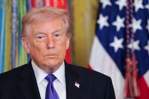 3月、米ホワイトハウスで開かれた式典に出席するトランプ大統領(ロイター=共同)