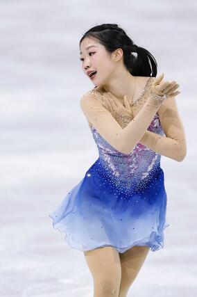 女子フリー　演技する中井亜美＝ミラノ（共同）