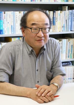 新潟大経済科学部教授の宍戸邦久氏