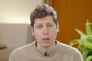 オンライン形式の発表で話す米オープンAIのサム・アルトマン最高経営責任者(CEO)=17日(共同)