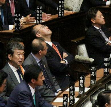 細田吉蔵 直筆色紙 政治家・運輸官僚・弁護士 衆議院議員 正三位勲一等 色紙 細田吉蔵 直筆色紙 政治家・運輸官僚・弁護士 衆議院議員 正三位勲一等