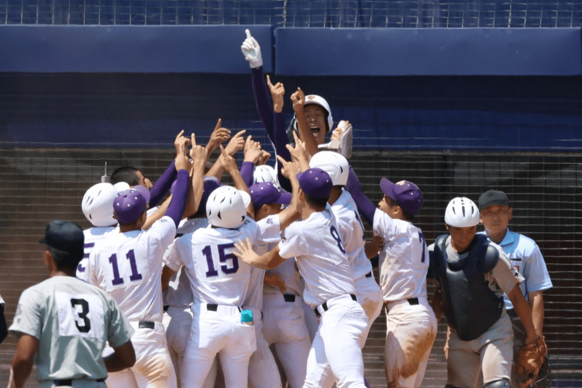 野球　新潟　中越高校　野球部　ネイビー XO　ジャケット　甲子園 20250727-OYT1I50035-1.jpg?type=ogp