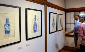 5人の作家の個性が光る作品展=燕市寿町