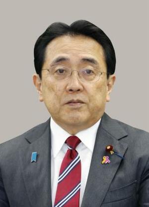 　赤沢経産相