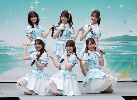 プレイベントで会場を盛り上げたＮＧＴ４８＝１４日、新潟市中央区