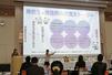 高校生や大学生らが新しいビジネスアイデアを提案したコンテスト＝１５日、新潟市中央区紫竹山６