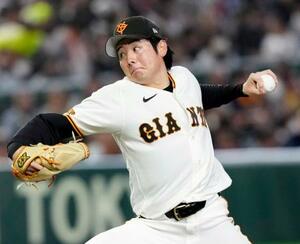 　６回１失点と役割を果たした巨人先発の竹丸＝東京ドーム