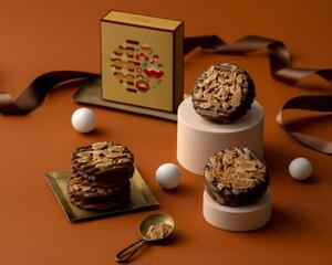 　Ｐａｔｉｓｓｅｒｉｅ　ＫＩＮＥＥＬ京都の「チョコレートサンドクッキー」