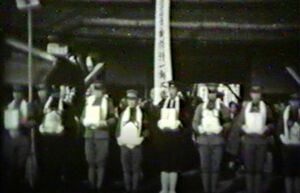 企画展で公開している町葬の映像(小千谷市提供)