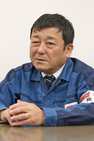 取材に応じる柏崎刈羽原発の稲垣武之所長