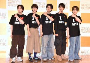 『第76回NHK紅白歌合戦』リハーサル2日目に登場したM!LK(左から)塩崎太智、山中柔太朗、佐野勇斗、曽野舜太、吉田仁人 (C)ORICON NewS inc.