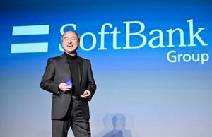 米オープンAIとの企業向けイベントに登壇したソフトバンクグループの孫正義会長兼社長=2025年2月、東京都内