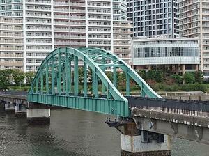 往時の色をまとい令和の時代によみがえった旧晴海鉄道橋